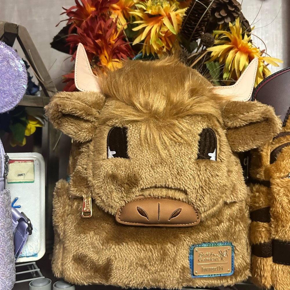 Loungefly Busch Gardens Exclusive Highland Cow Backpack NWT